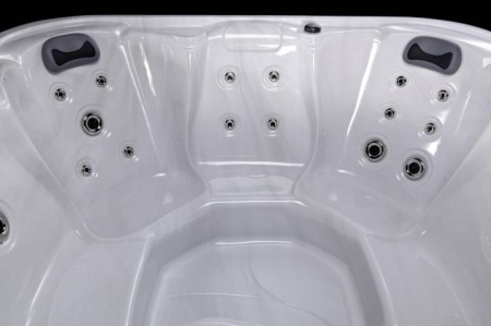 Гидромассажный спа-бассейн Sunrans SR801B